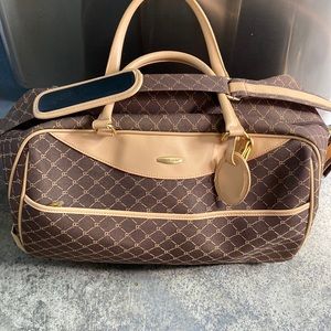 Pierre Cardin Carry On